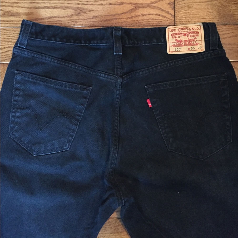 Men's Black Levi Jeans 505 Size 36/29