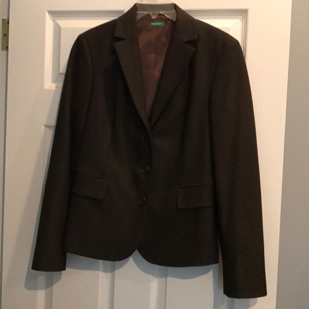 Brown blazer!