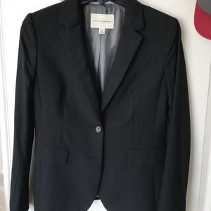 Black, Banana Republic suit. Worn only 2-3 times!