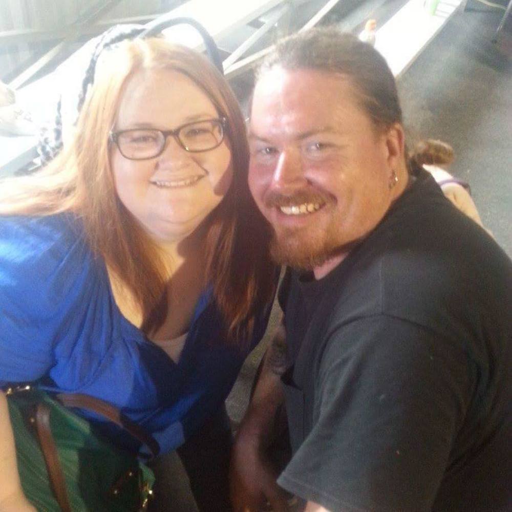 Meet your Posher, Ora