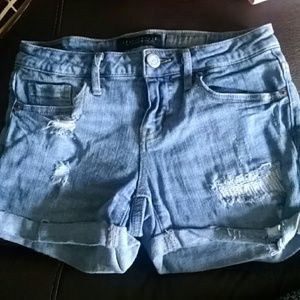 Aero midi shorts