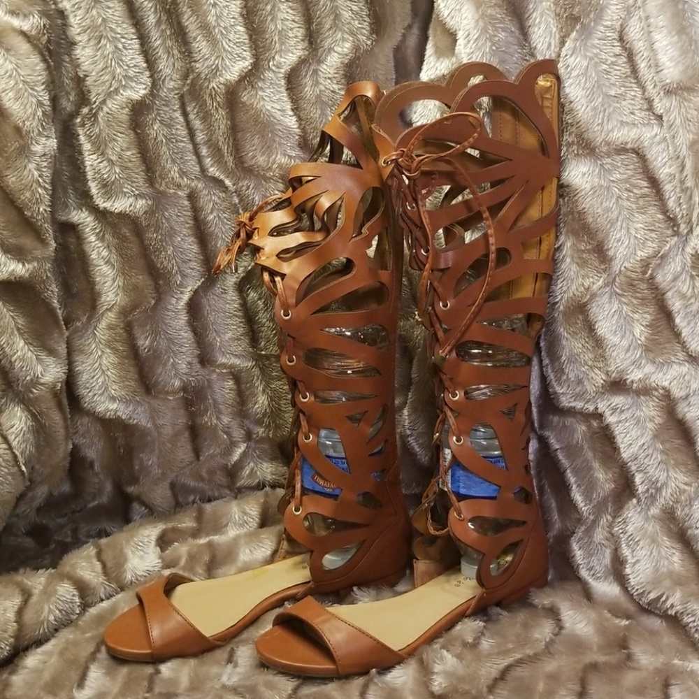 Zip-up Knee High Sandals