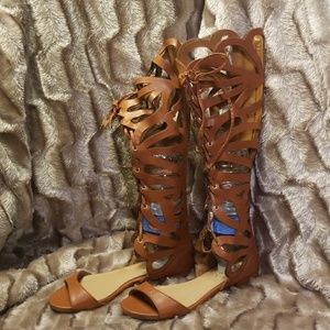 Zip-up Knee High Sandals