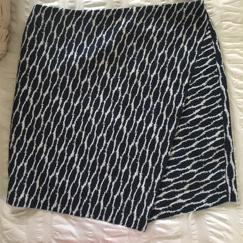 Loft skirt