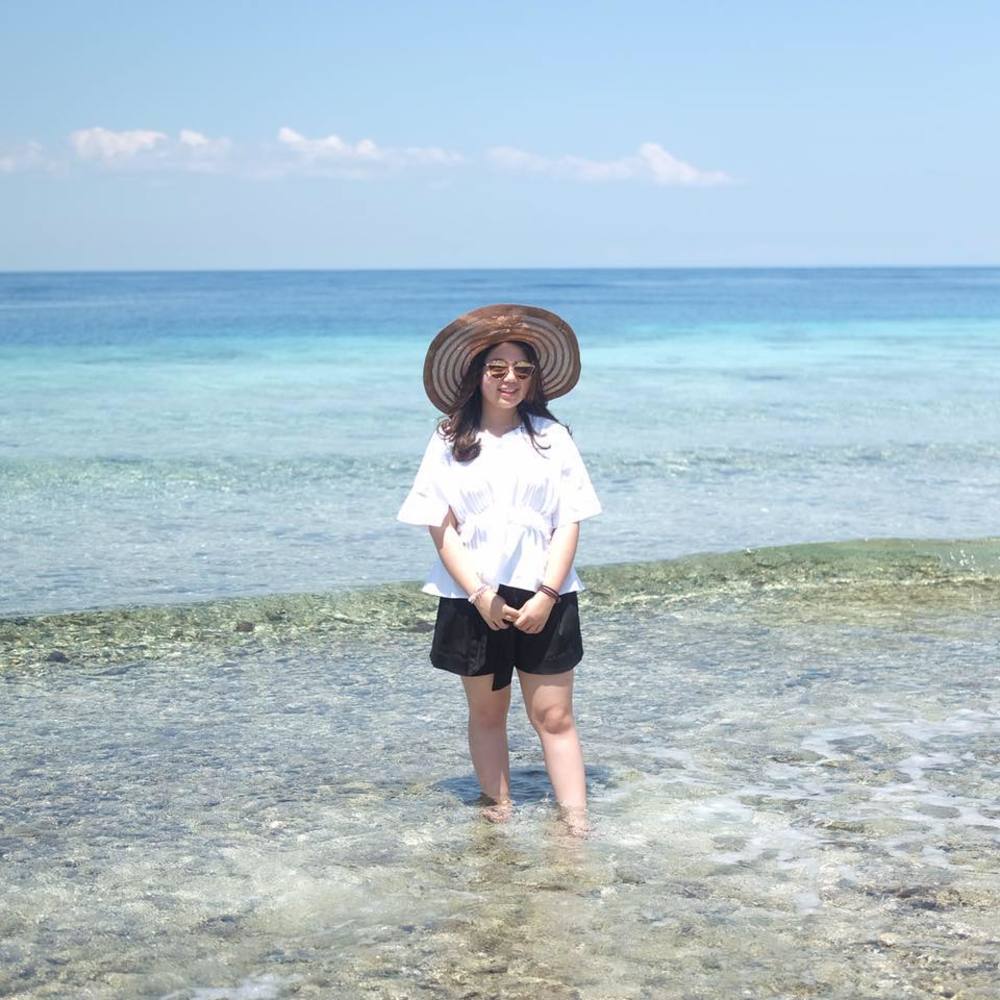 Meet your Posher, Regina