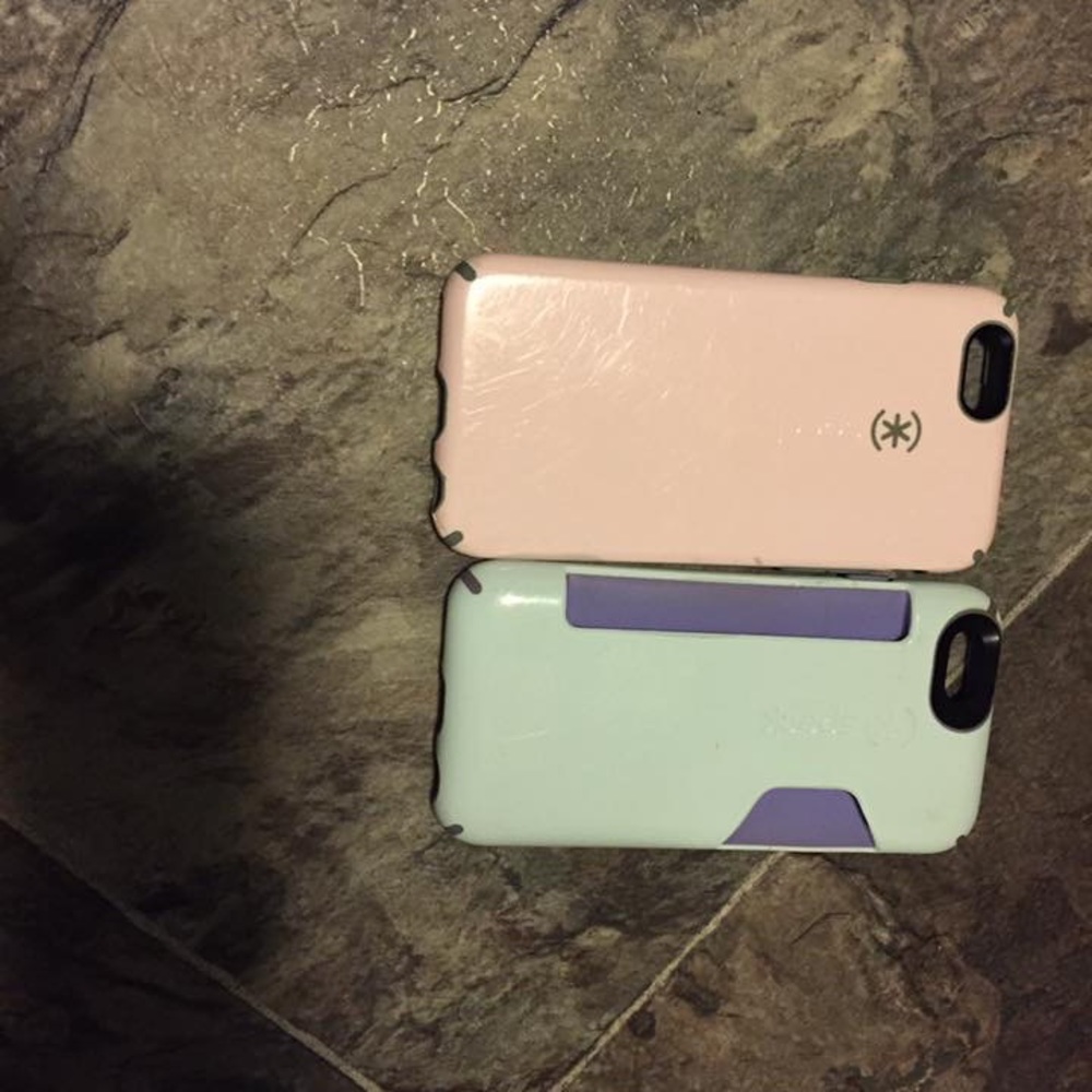 2 speck cases iphone6