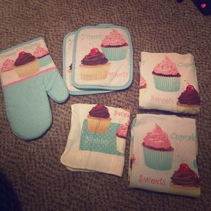 Cupcake kitchen set ‼️ FINAL MARKDOWN ‼️