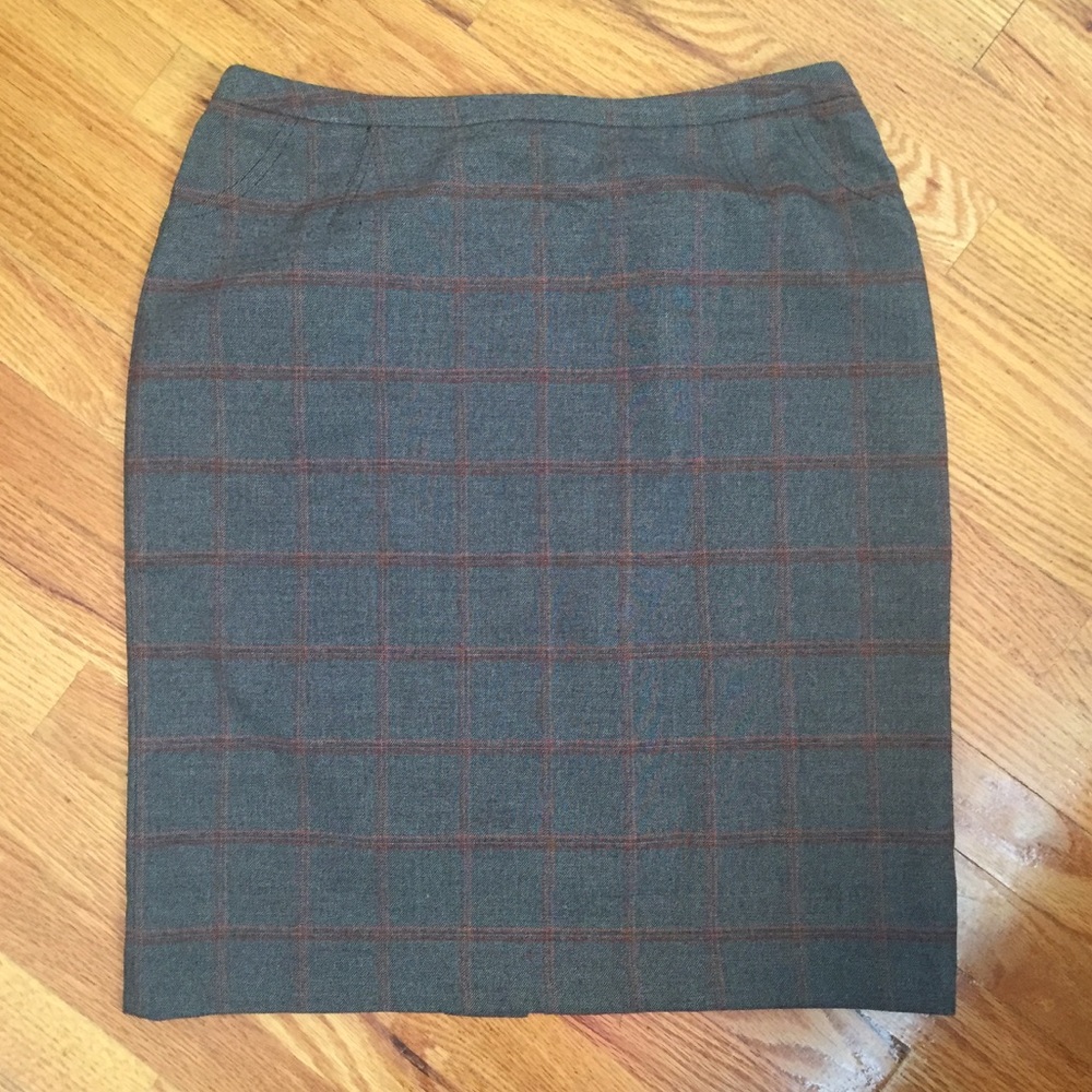 New York & Company City Stretch Skirt