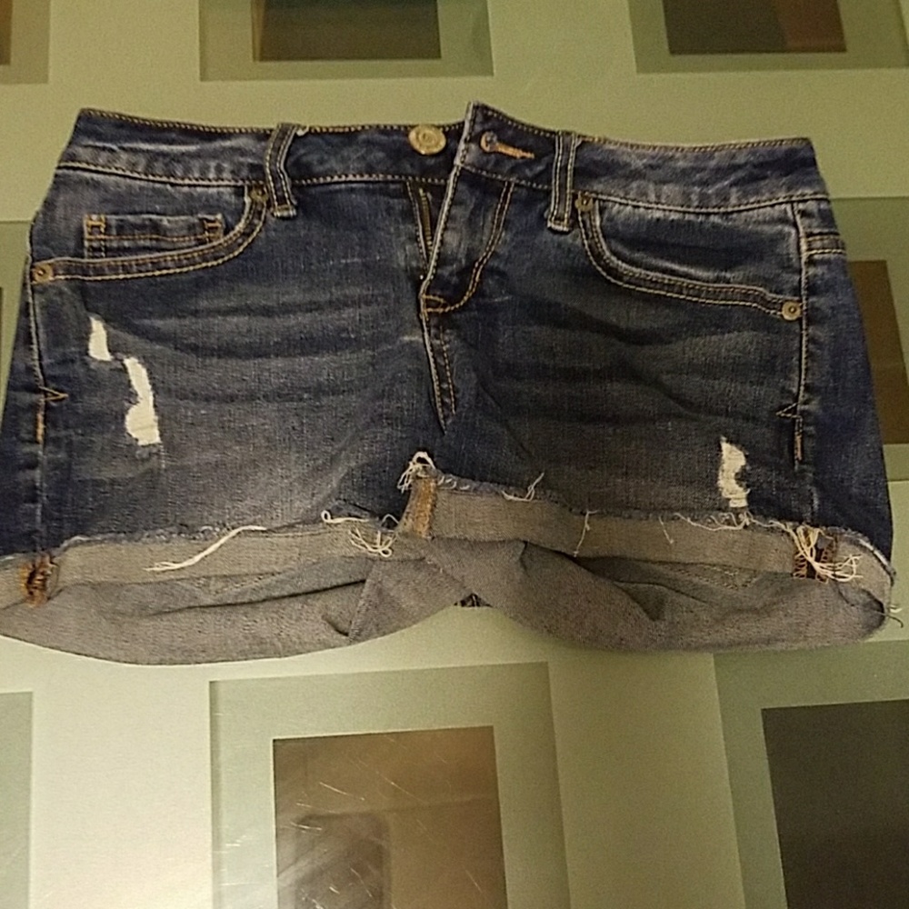 Low rise  /whiskered /dark denim/ one cuff