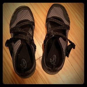 Chaco kicks for fall hiking