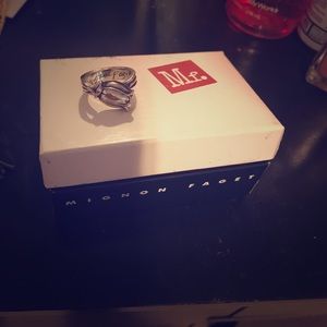 Classic Mignon Faget ring!