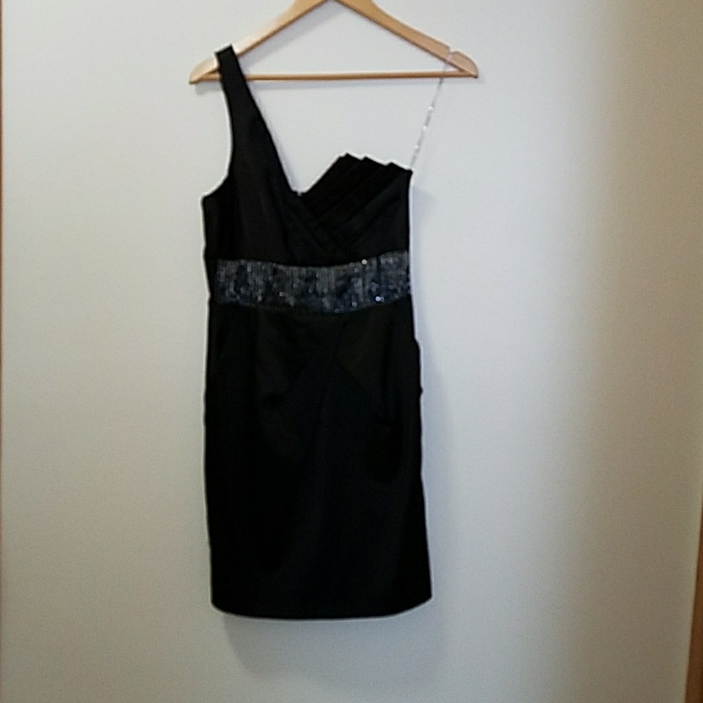 Prom or wedding guest dress