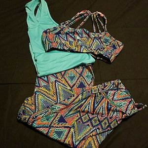 Maurices inMOTION  XL capris and tank