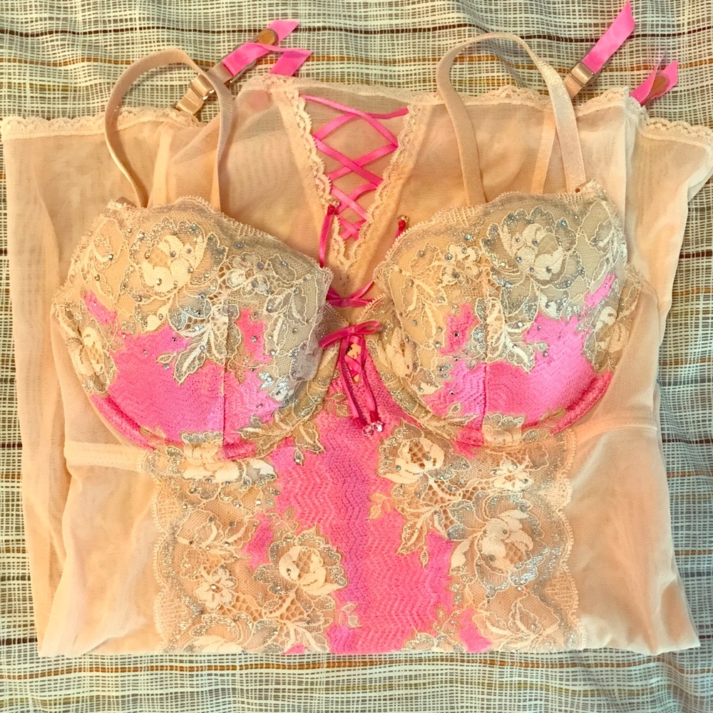 NWT Victoria's Secret 34C