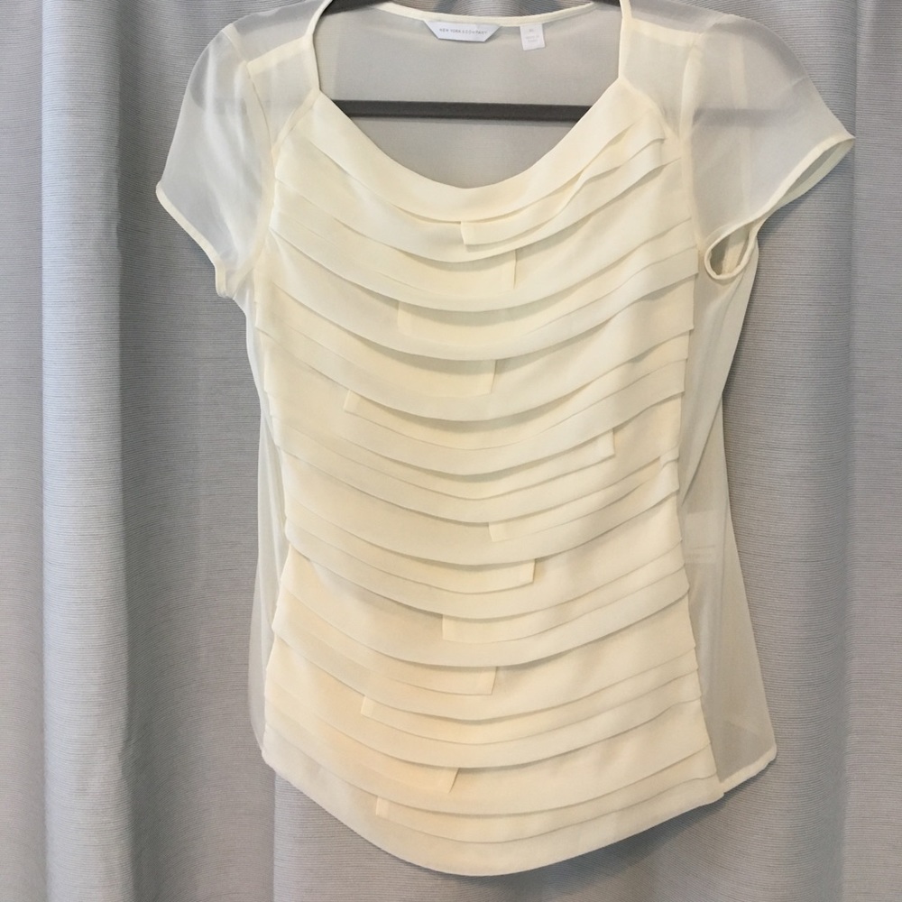 NY&Co Ivory Sheer Dressy Top, size XS