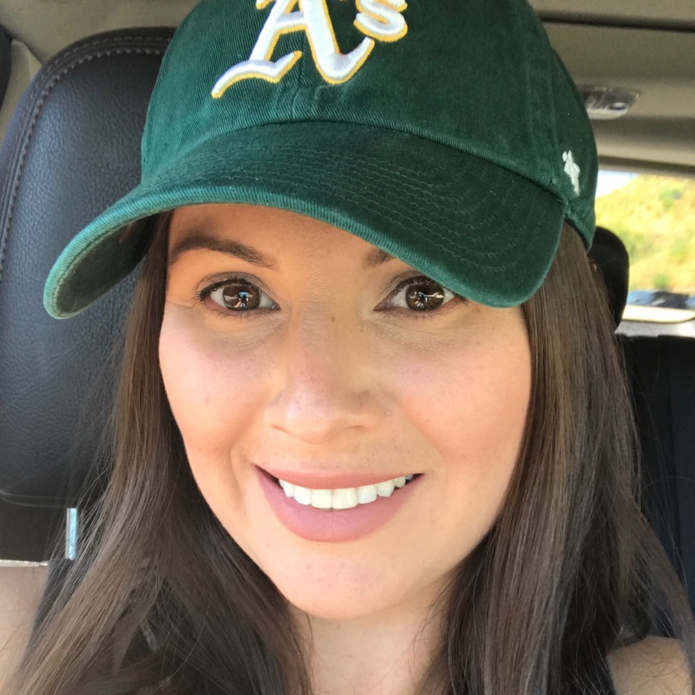 Meet your Posher, Cayla