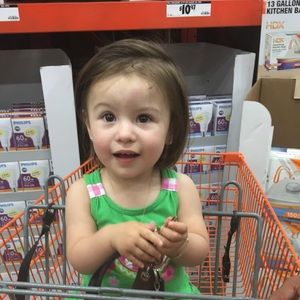 Meet your Posher, Araceli