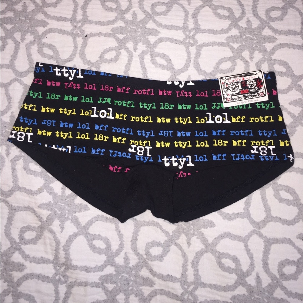 LOL Text Trend Low Rise Hipster ✨Brand New✨