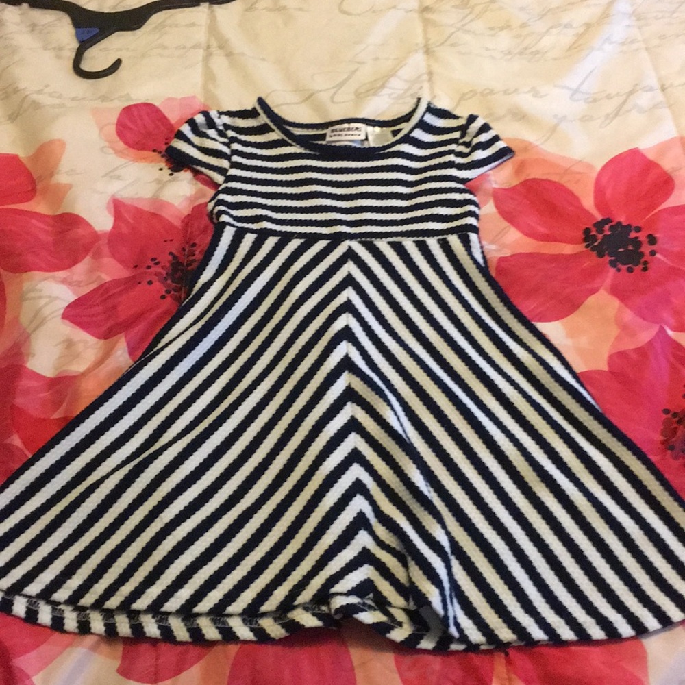 4T textured, striped dress BLACK & WHITE