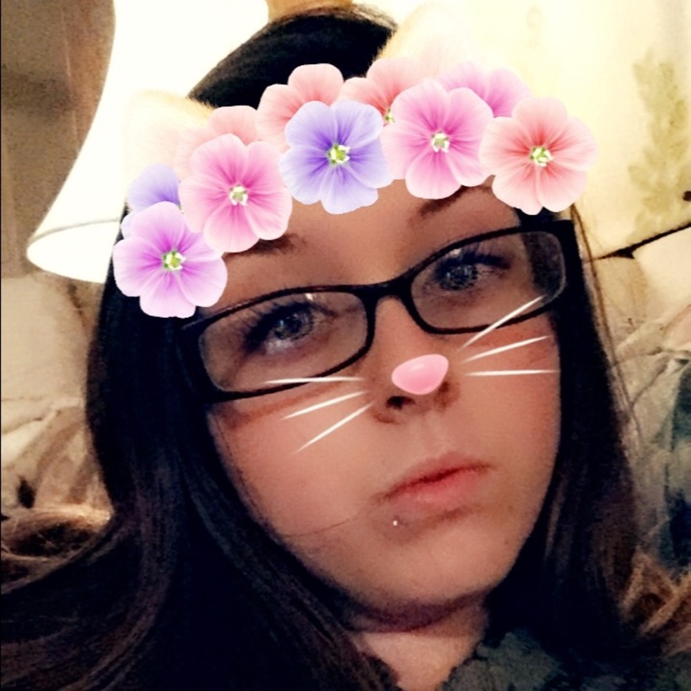 Meet your Posher, Megan