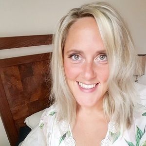 Meet your Posher, Jen