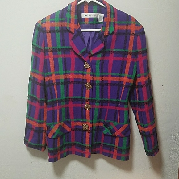 Blazer - Picture 1 of 2