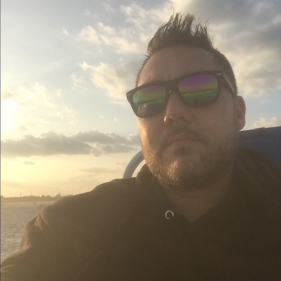 Meet your Posher, Matt - Picture 1 of 1