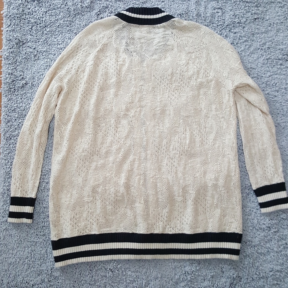 [Free People] Oversized Lace Sweater/Jacket - Picture 2 of 4