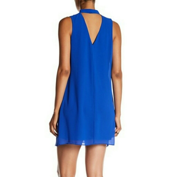 Lovely Ciffon Dress with Necklace - Picture 2 of 6