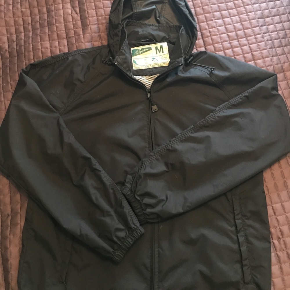 Windbreaker shell jacket