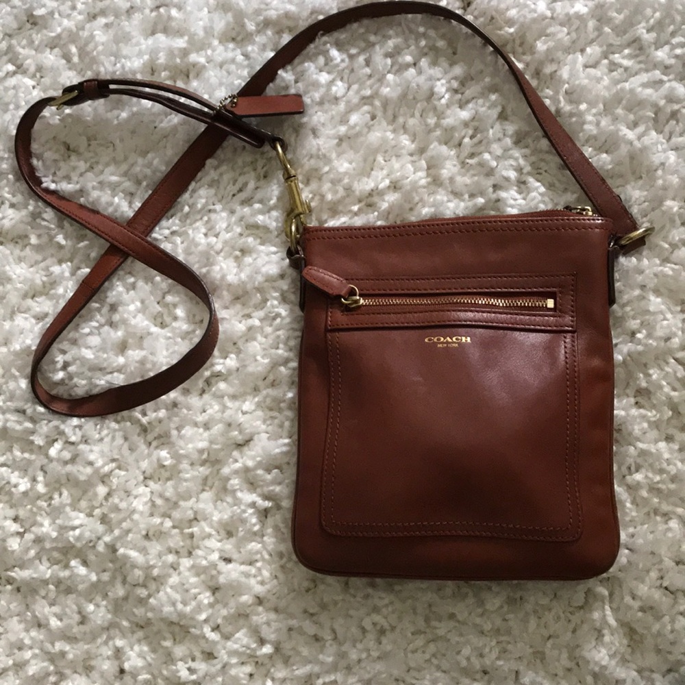 EUC Brown genuine leather COACH crossbody bag