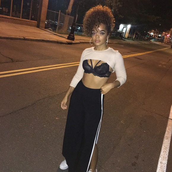 Bralette - Picture 2 of 3