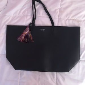 VICTORIAS SECRET TOTE BAG