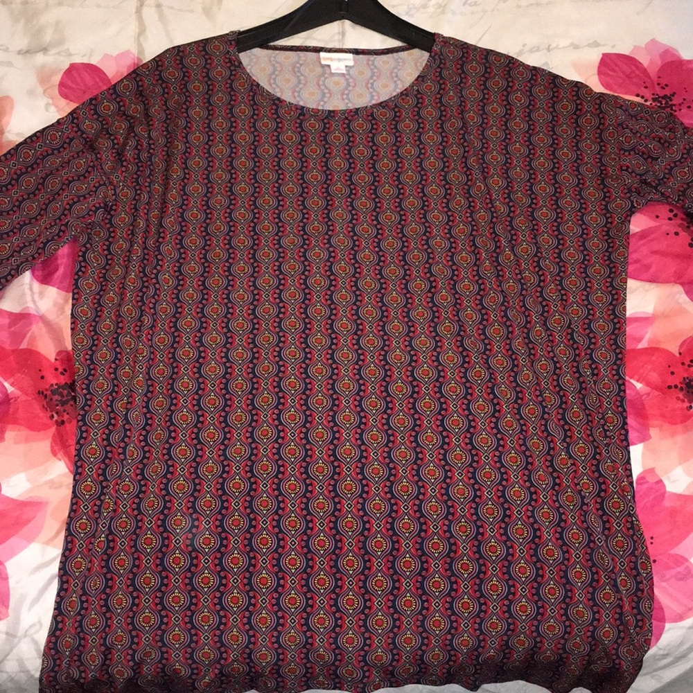 S LULAROE IRMA SLINKY MATERIAL