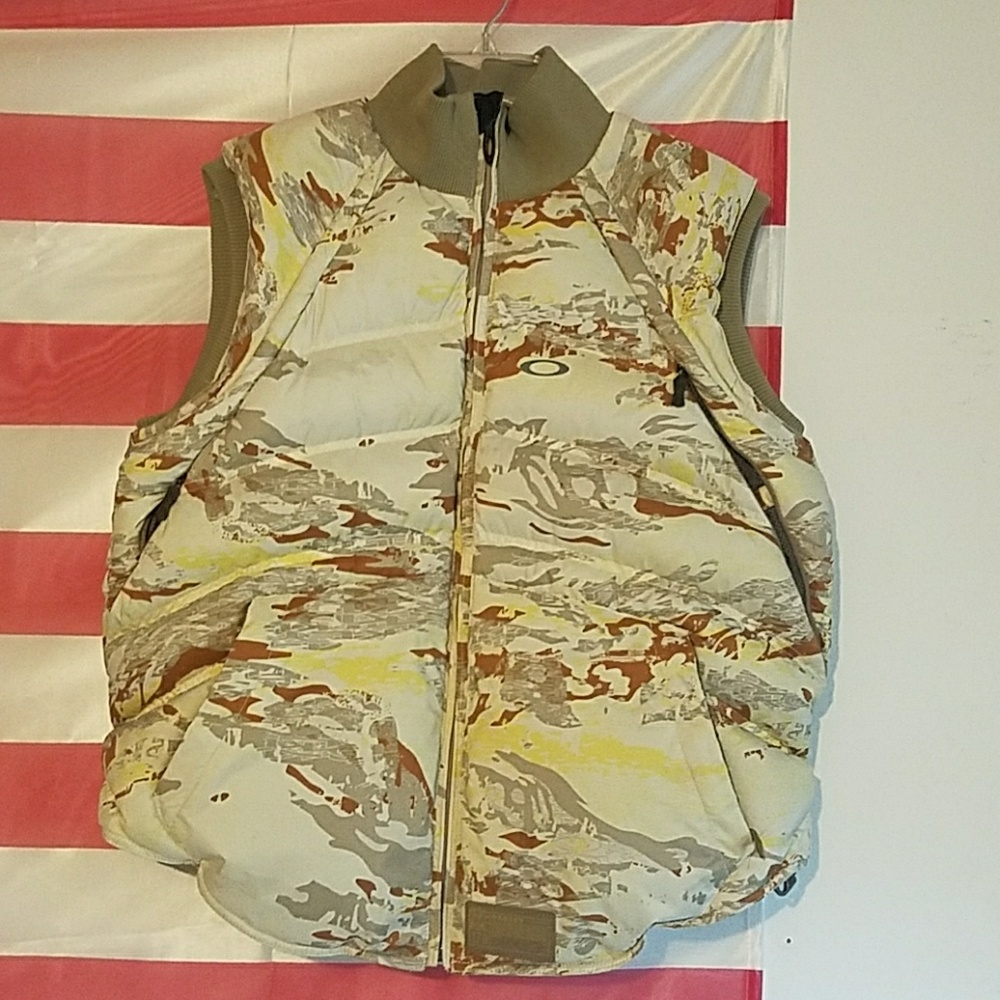 Oakley goose down vest