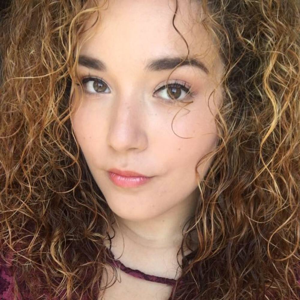 Meet your Posher, Monica
