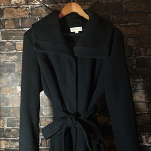 Black Belted Coat 🖤