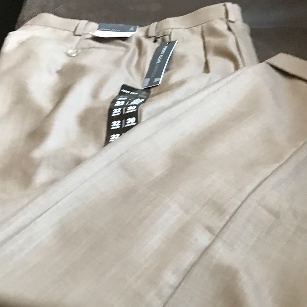 Beautiful men's dress pants - Picture 7 of 7