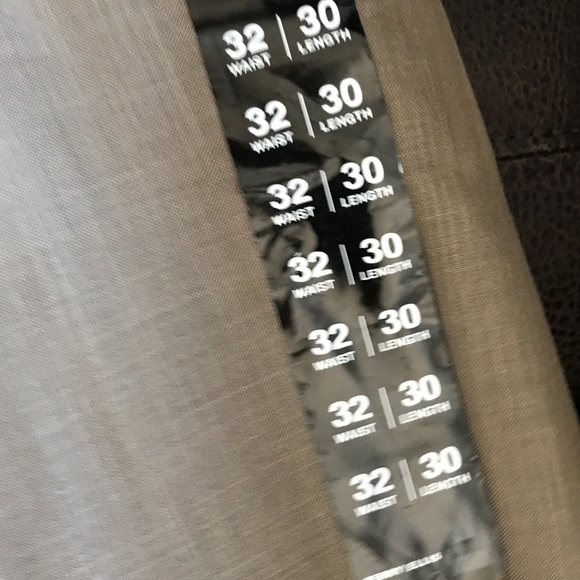 Beautiful men's dress pants - Picture 3 of 7