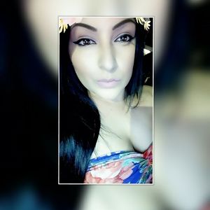 Meet your Posher, Michelle e.