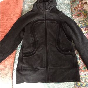 Lululemon scuba hoodie size 6, grey and black
