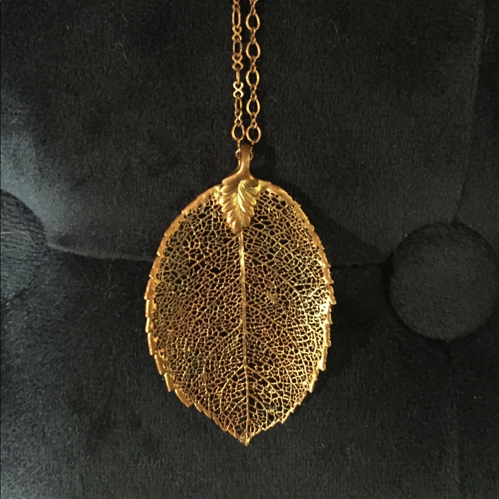 Rose gold real leaf pendant necklace London Manori