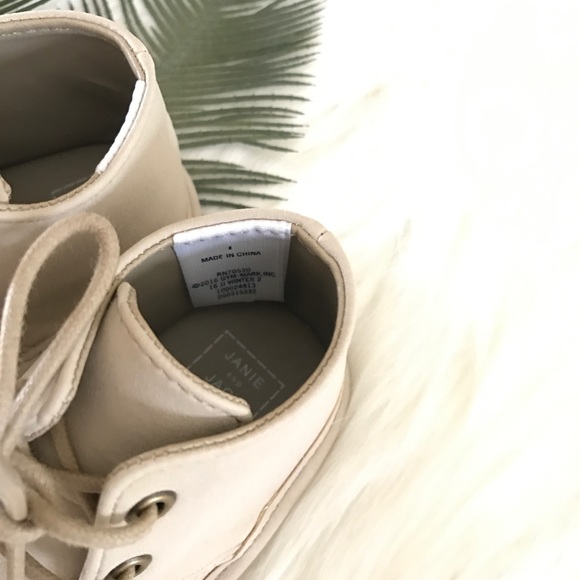 JANIE&JACK BEIGE SHOES SIZE 1 - Picture 4 of 5