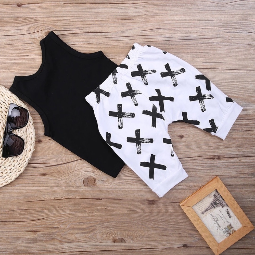 Adorable little Two piece set! - Picture 2 of 3