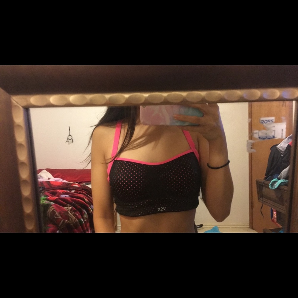 ❌SOLD❌ Sports bra