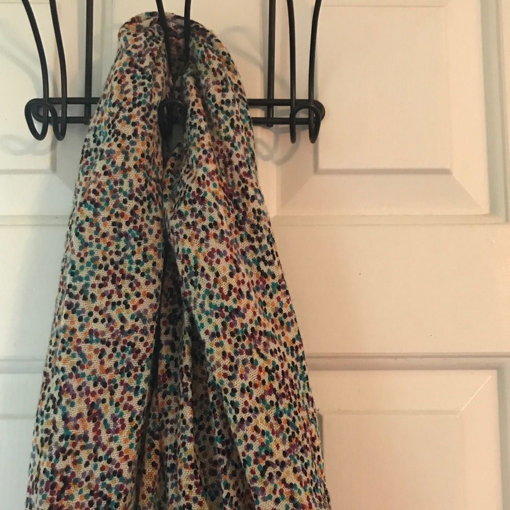 Colorful dot scarf