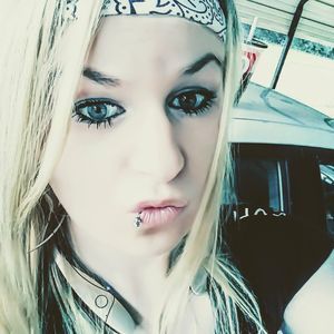 Meet your Posher, Leann