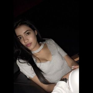 Meet your Posher, Fernanda