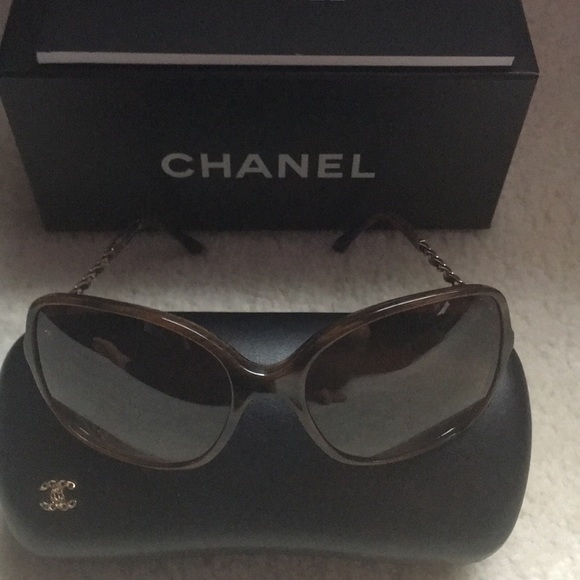 Chanel Sunnies main image 8