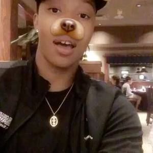 Meet your Posher, Briana